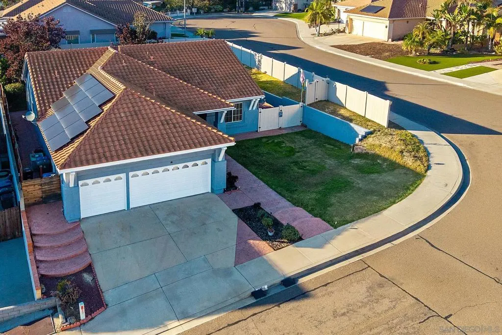 1106 Paseo Marguerita, Chula Vista, California 91910 home-pic-10