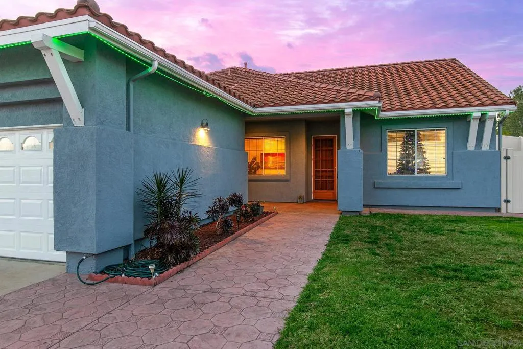 1106 Paseo Marguerita, Chula Vista, California 91910 home-pic-6