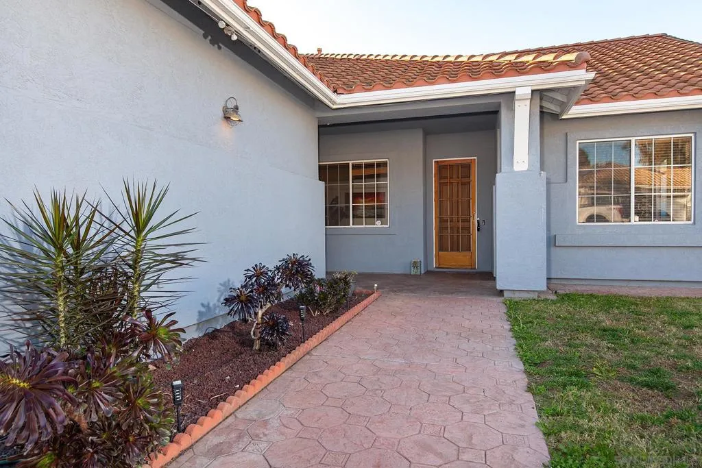 1106 Paseo Marguerita, Chula Vista, California 91910 home-pic-14