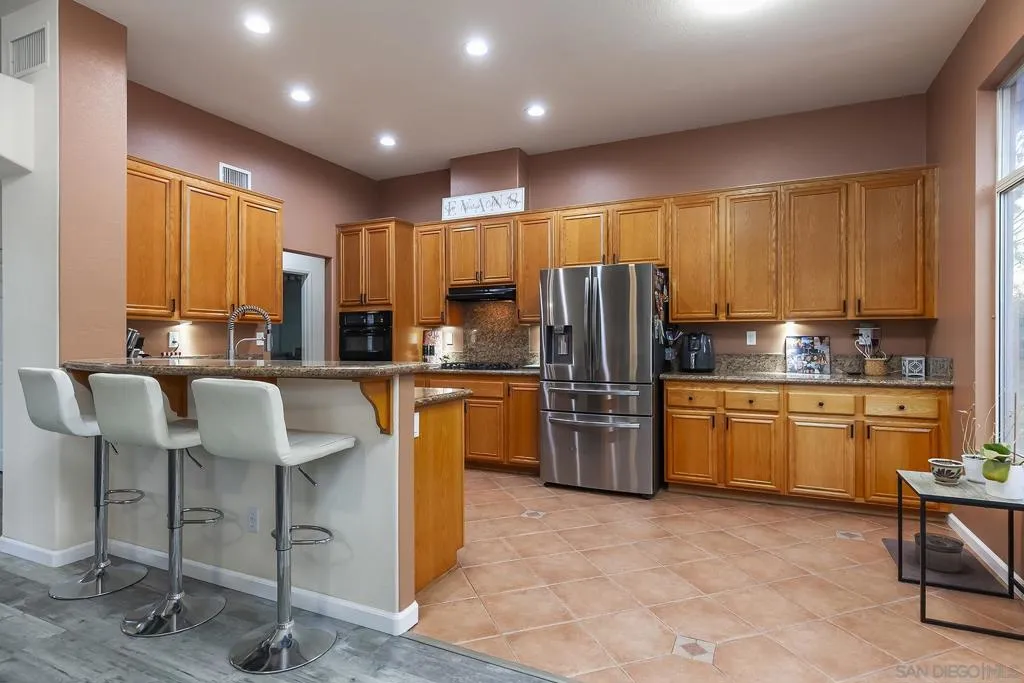 1106 Paseo Marguerita, Chula Vista, California 91910 home-pic-27
