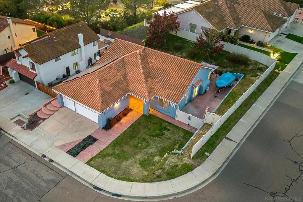 1106 Paseo Marguerita, Chula Vista, California 91910 home-pic-4