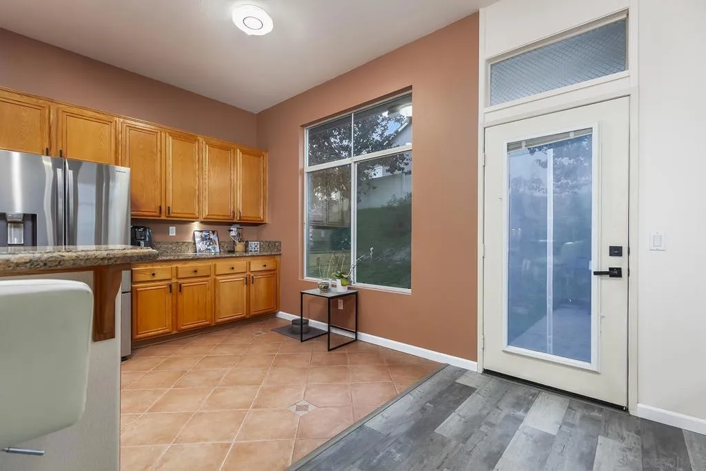 1106 Paseo Marguerita, Chula Vista, California 91910 home-pic-33