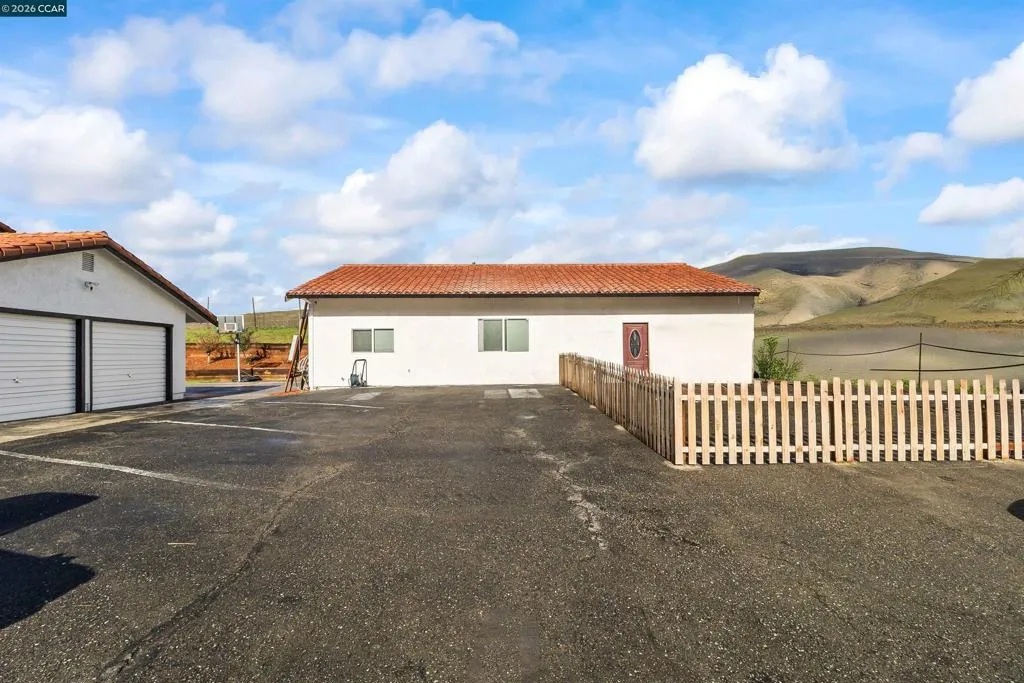 12200 Tesla Rd, Livermore, California 94550 home-pic-54