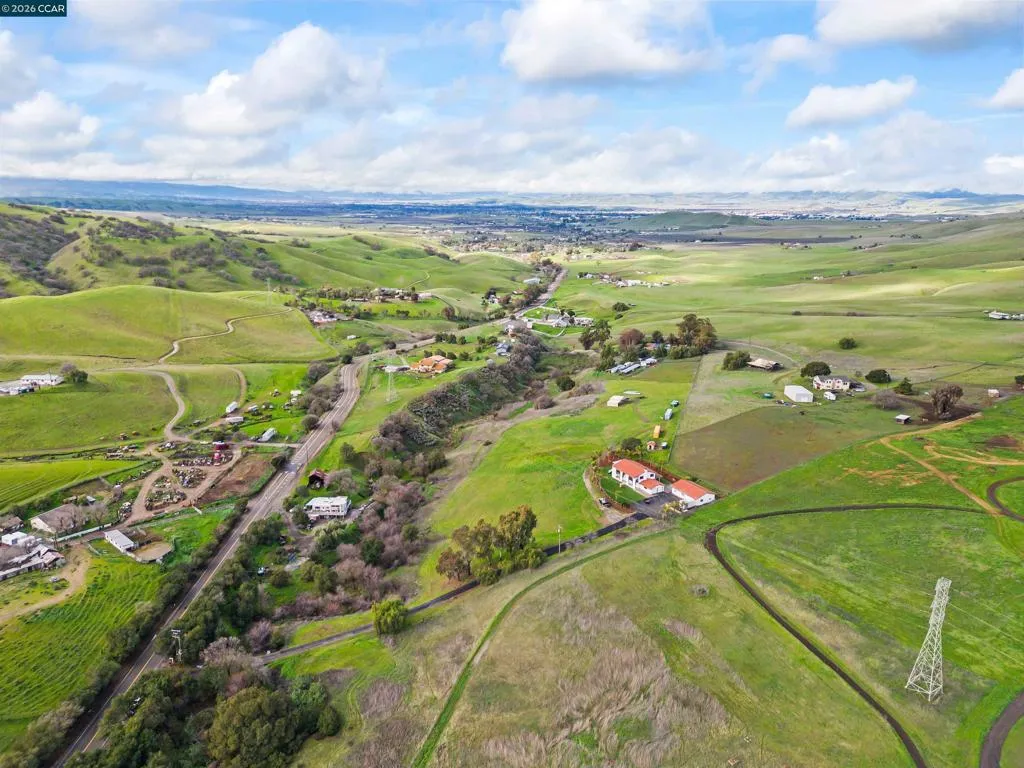 12200 Tesla Rd, Livermore, California 94550 home-pic-52