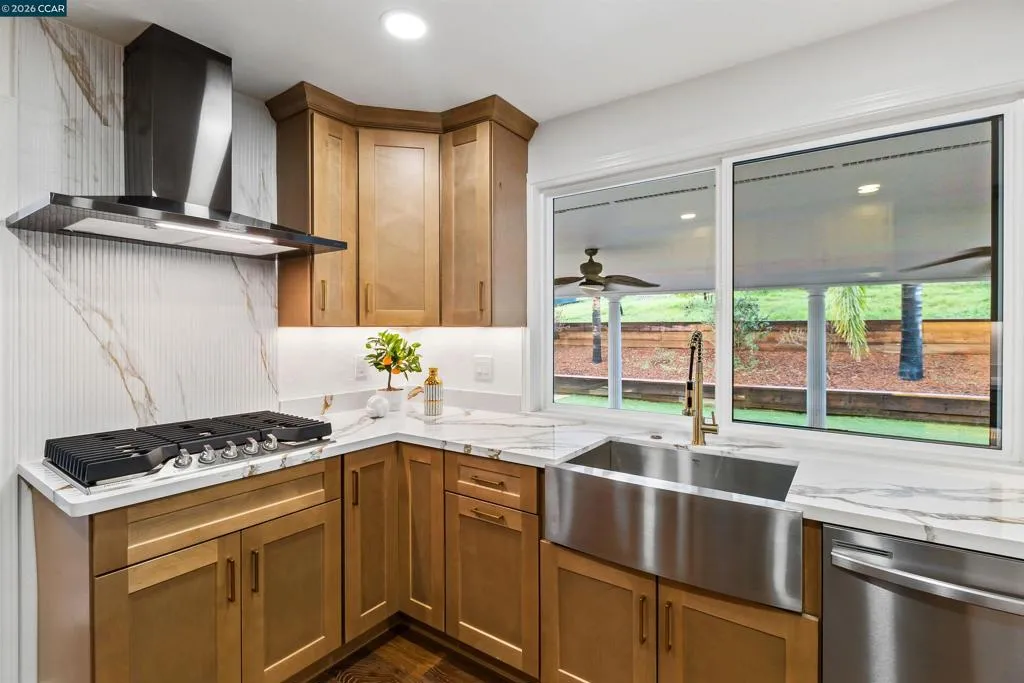 12200 Tesla Rd, Livermore, California 94550 home-pic-11
