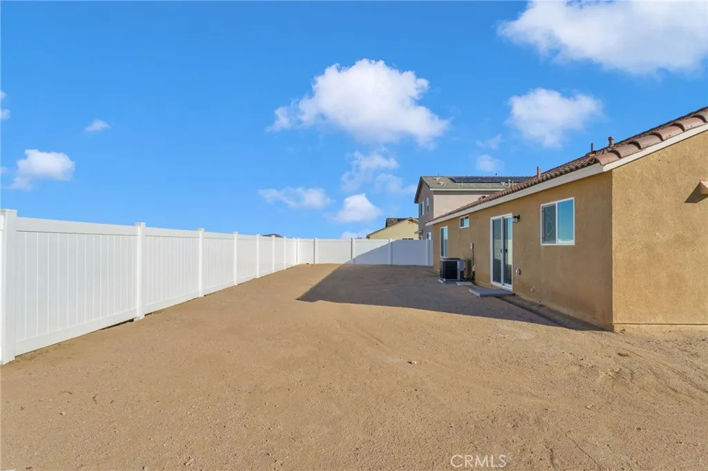 10110 Kemper Avenue, Adelanto, California 92301 home-pic-31