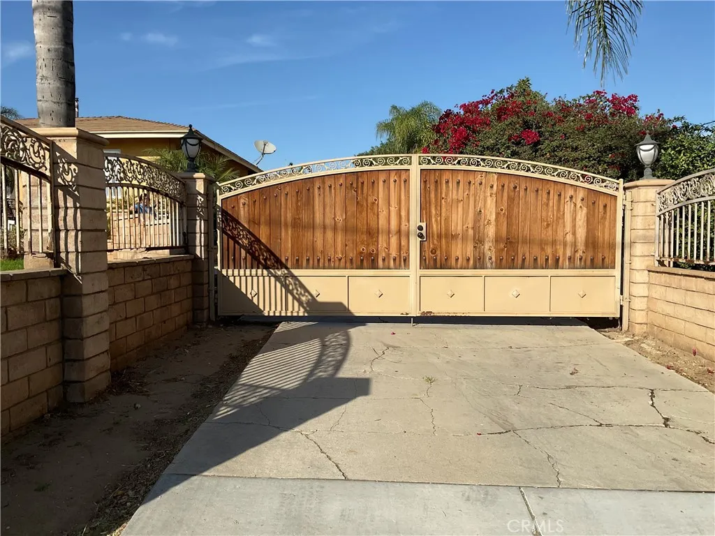 10655 Limonite, Jurupa Valley, California 91752 home-pic-29