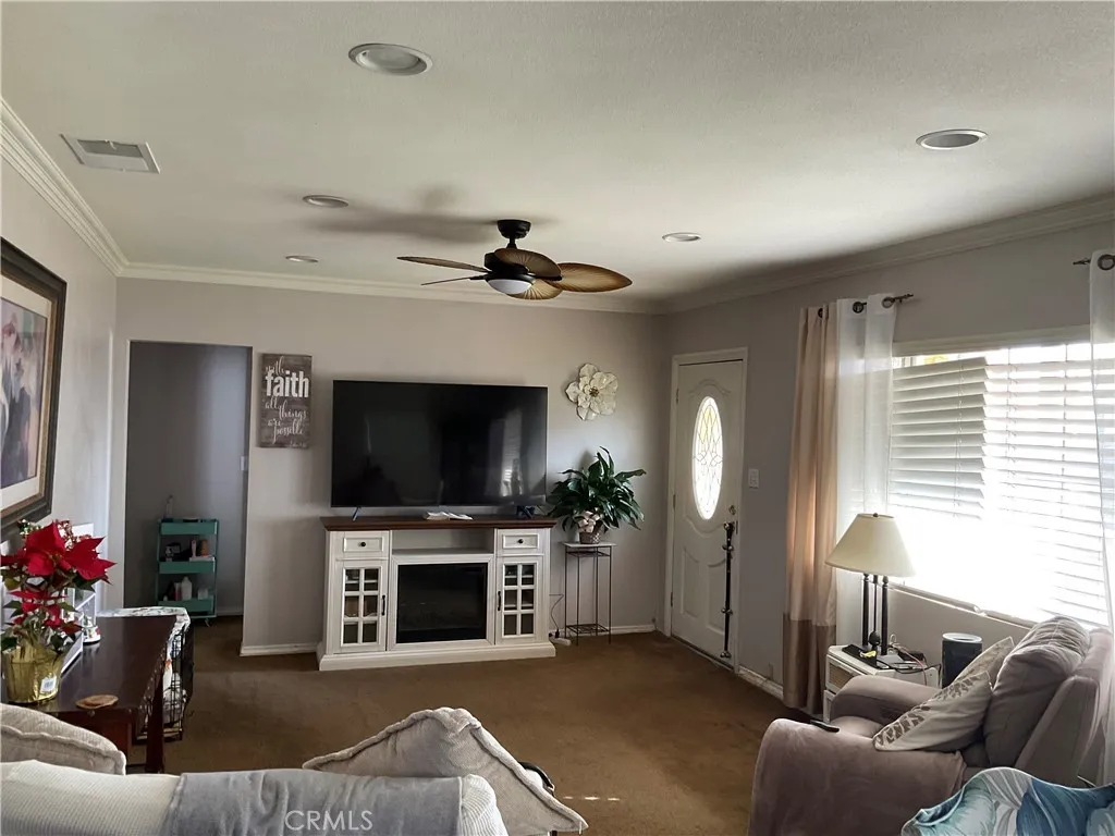 10655 Limonite, Jurupa Valley, California 91752 home-pic-11