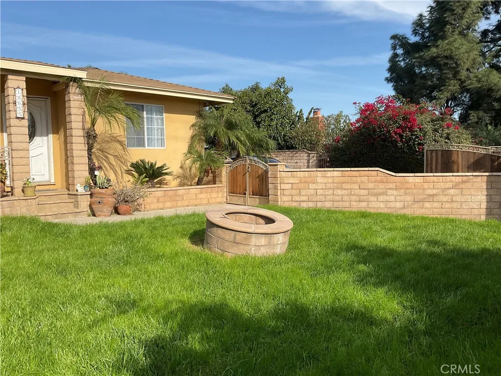 10655 Limonite, Jurupa Valley, California 91752 home-pic-6