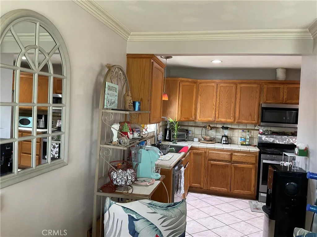 10655 Limonite, Jurupa Valley, California 91752 home-pic-15