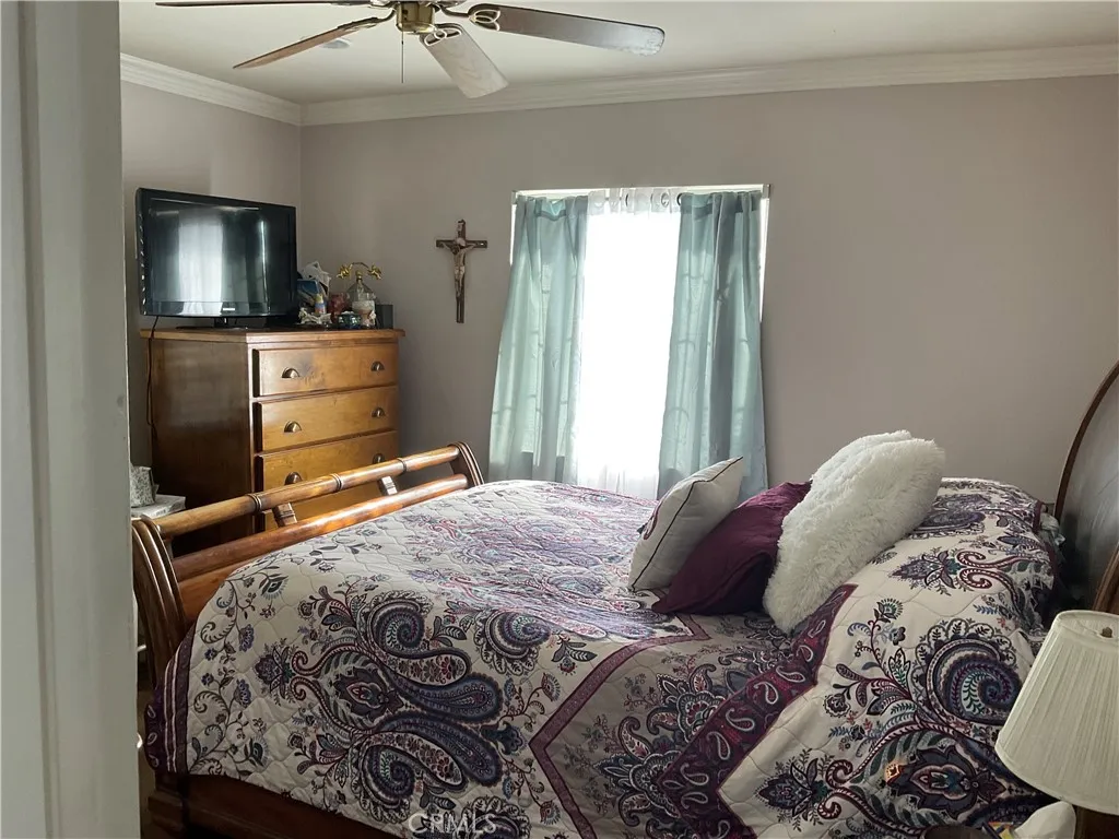 10655 Limonite, Jurupa Valley, California 91752 home-pic-20