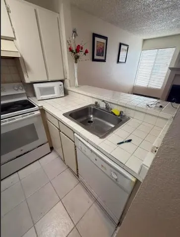 1140 Whipple Avenue 22, Redwood City, California 94062