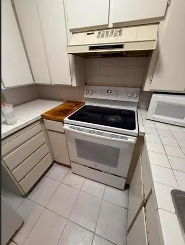 1140 Whipple Avenue 22, Redwood City, California 94062