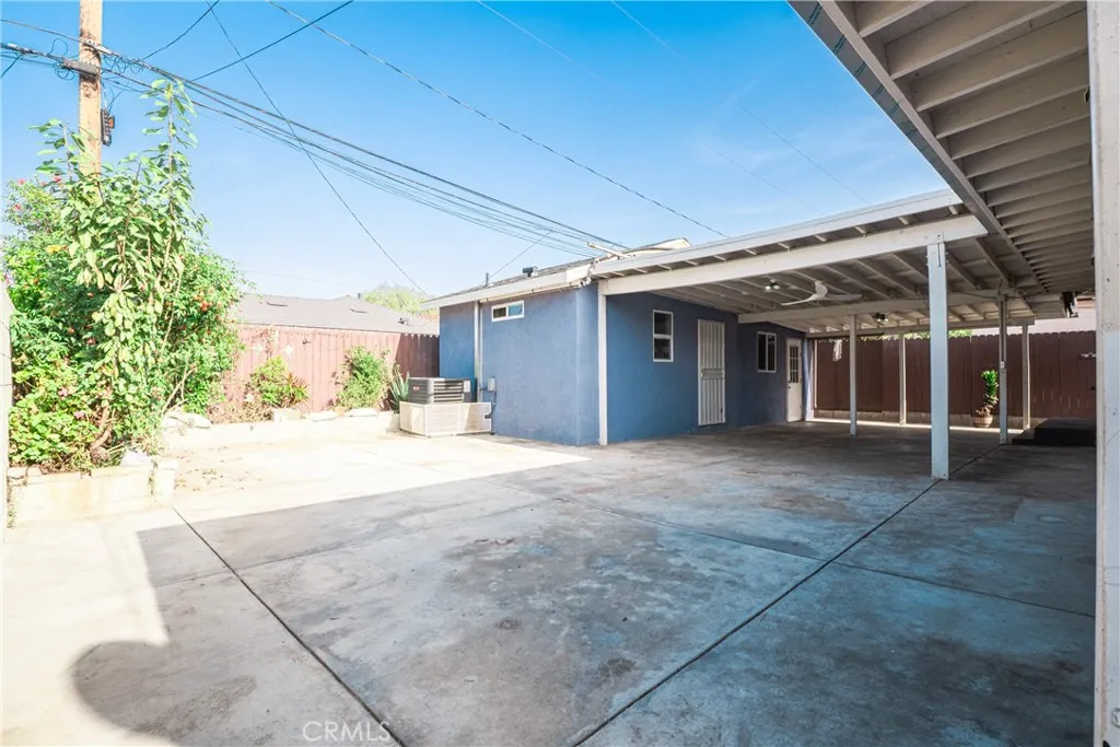 11571 Telegraph, Santa Fe Springs, California 90670 home-pic-16