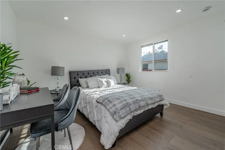 3818 Crawford, Los Angeles, California 90011