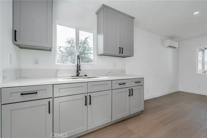 3818 Crawford, Los Angeles, California 90011