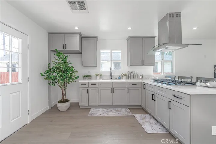 3818 Crawford, Los Angeles, California 90011