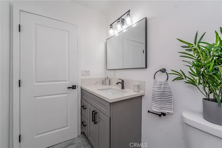 3818 Crawford, Los Angeles, California 90011