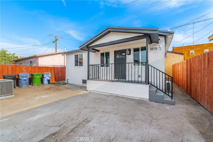 3818 Crawford, Los Angeles, California 90011