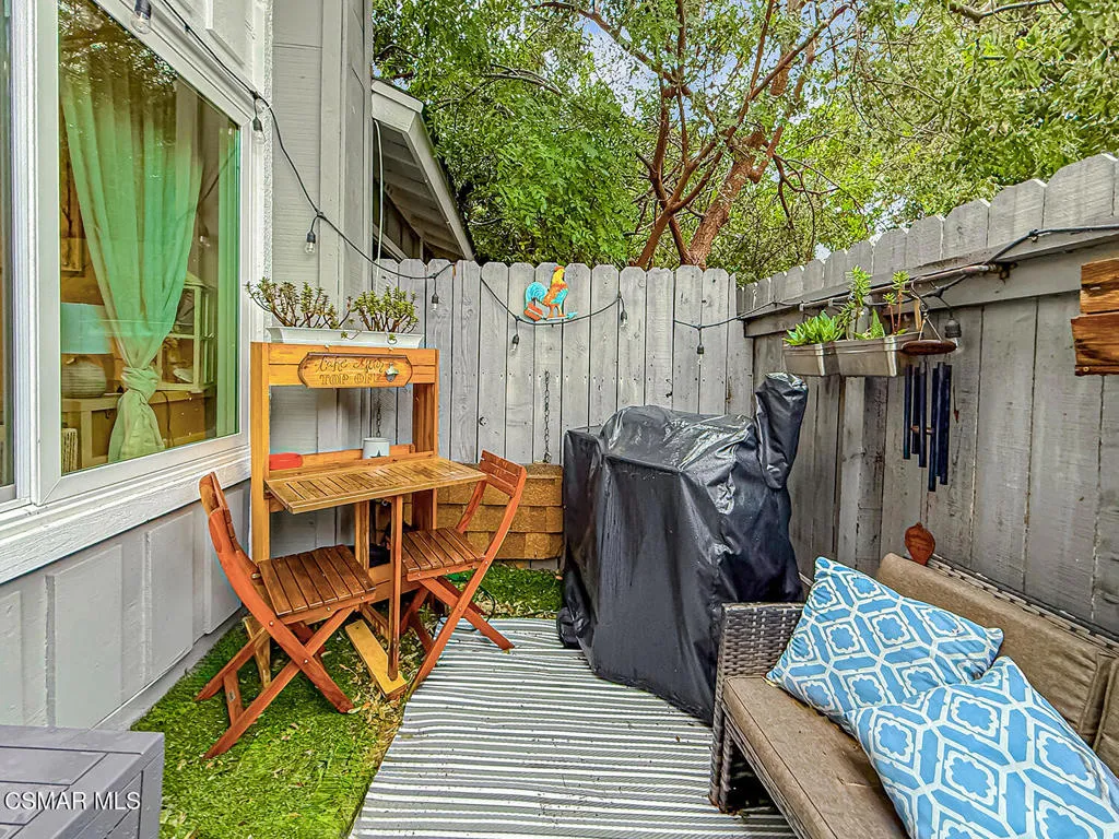 3476 Lockwood Court 33, Simi Valley, California 93063 home-pic-23