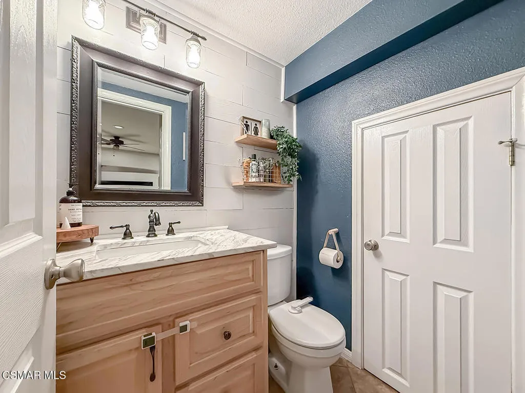 3476 Lockwood Court 33, Simi Valley, California 93063 home-pic-10