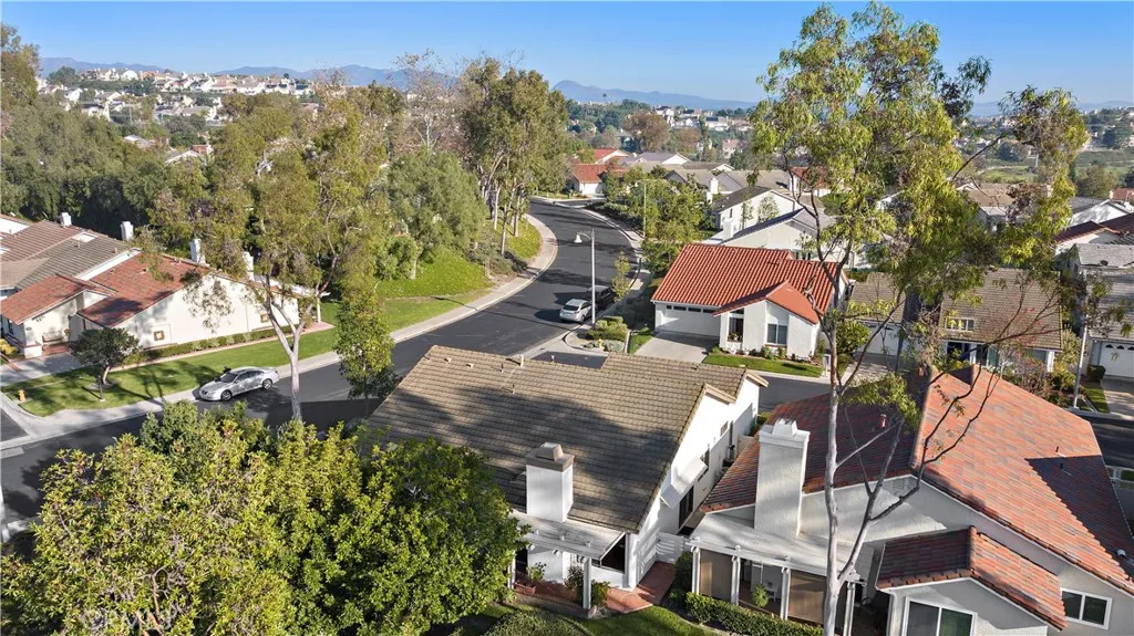 28402 Pacheco, Mission Viejo, California 92692 home-pic-29