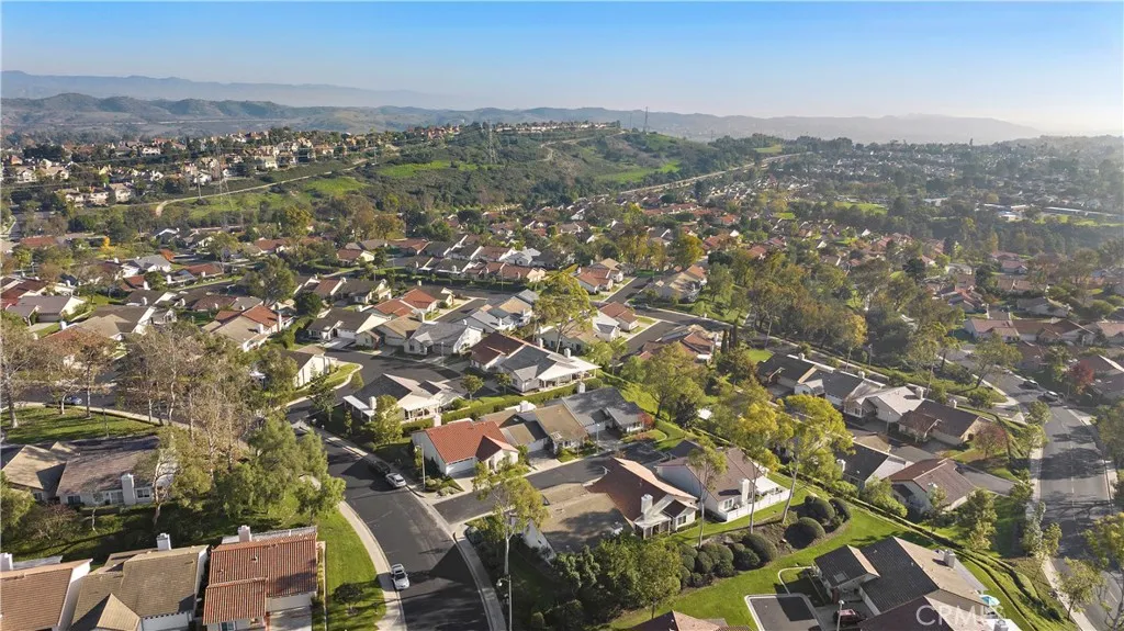 28402 Pacheco, Mission Viejo, California 92692 home-pic-30