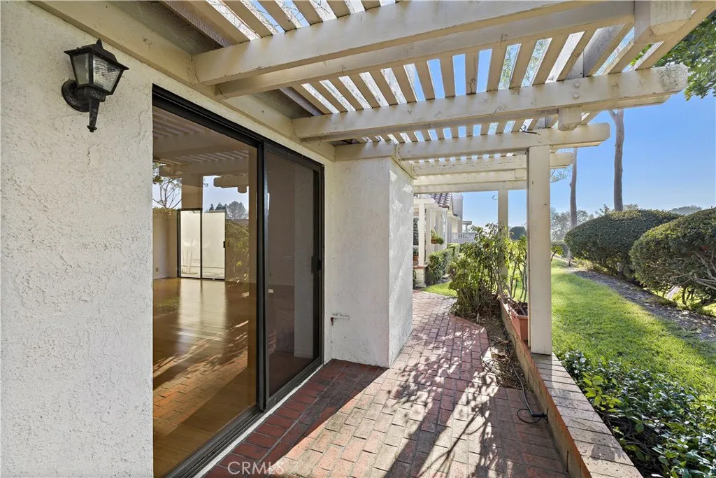28402 Pacheco, Mission Viejo, California 92692 home-pic-21
