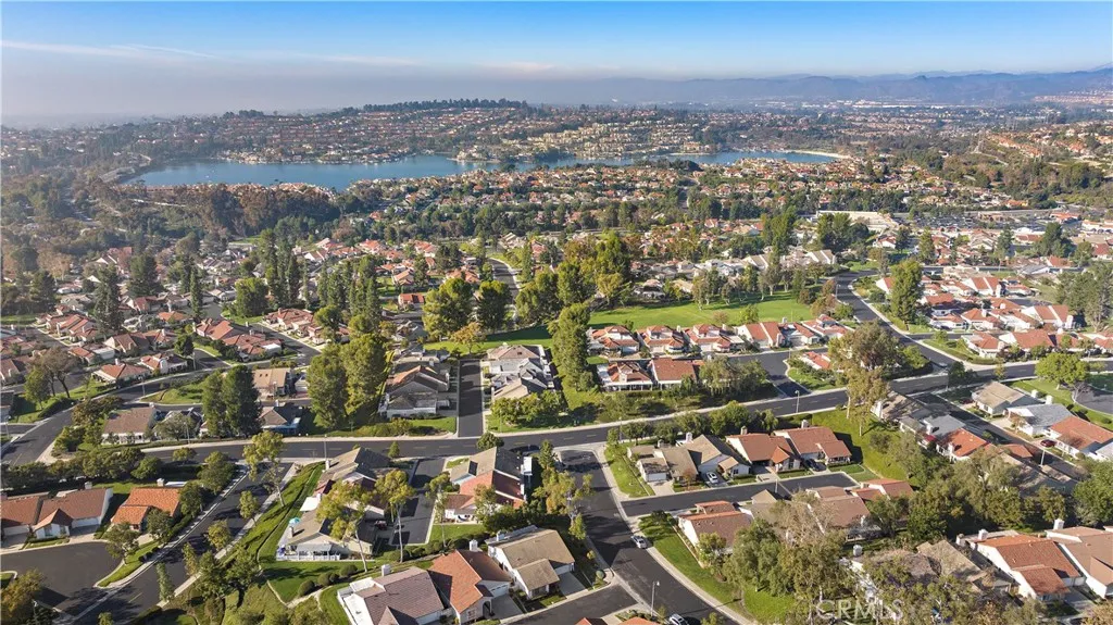 28402 Pacheco, Mission Viejo, California 92692 home-pic-27