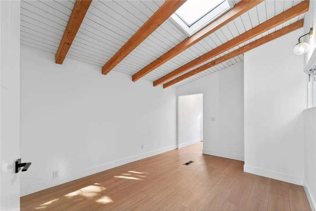 6324 Grape, Los Angeles, California 90068 home-pic-27