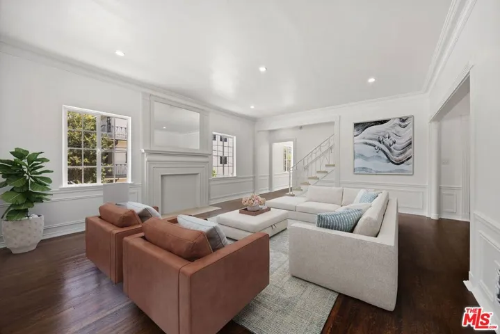 Virtual Staging