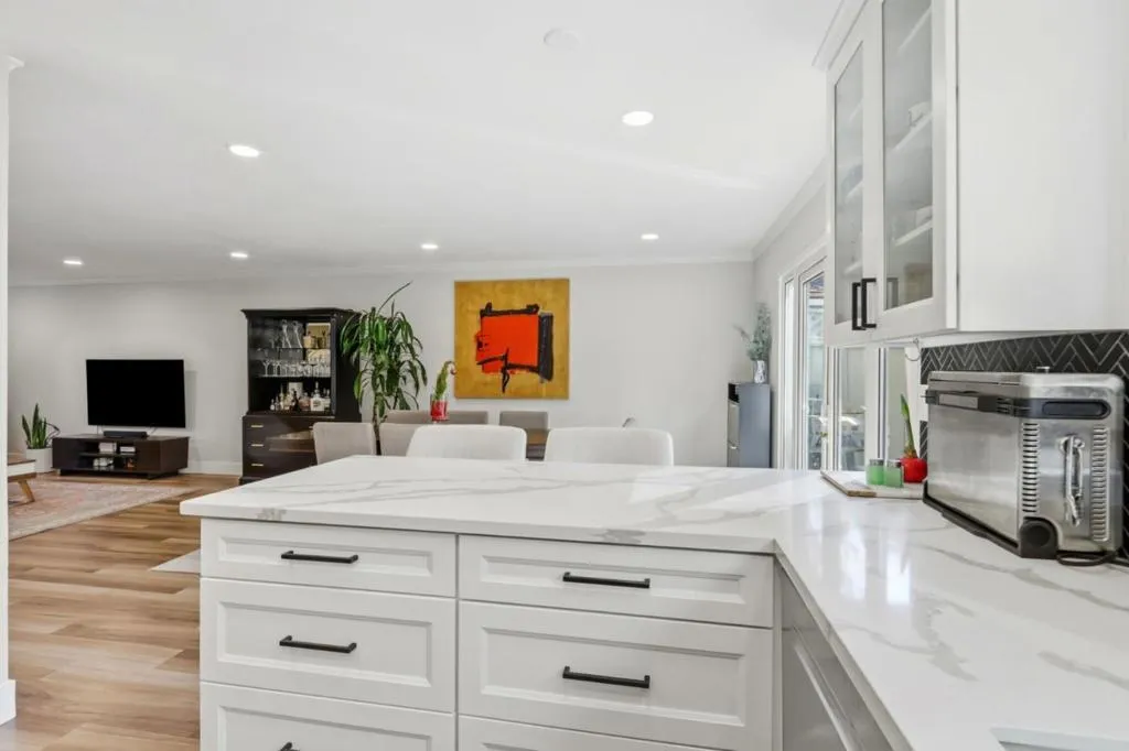 1077 Cumberland, San Jose, California 95125 home-pic-16