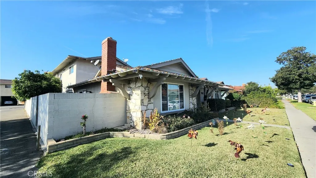 229 S Delano 4, Anaheim, California 92804 home-pic-0
