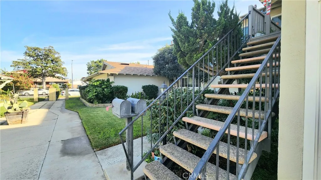 229 S Delano 4, Anaheim, California 92804 home-pic-7