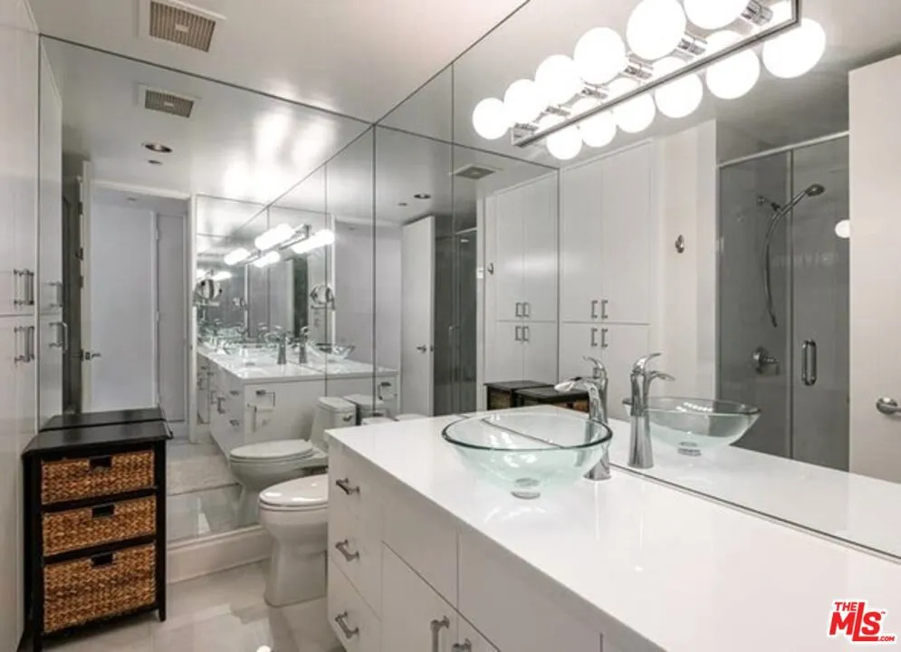 10350 Wilshire Boulevard 404, Los Angeles, California 90024 home-pic-14