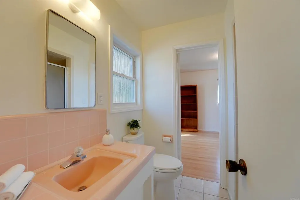 8140 Cinnabar Drive, La Mesa, California 91941 home-pic-29