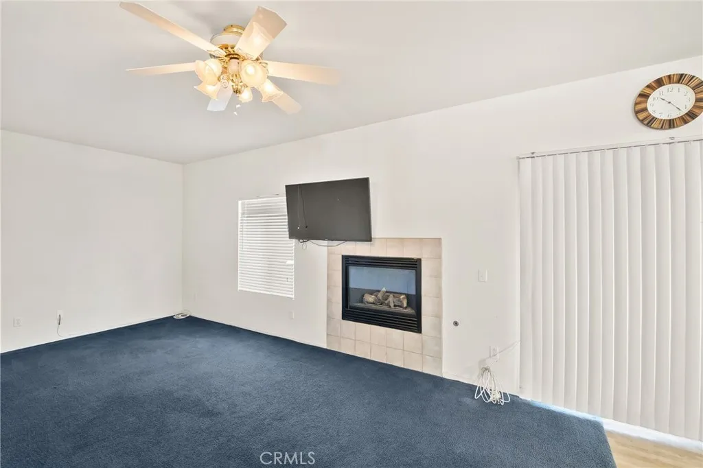 27297 Sierra Madre Drive, Murrieta, California 92563 home-pic-16