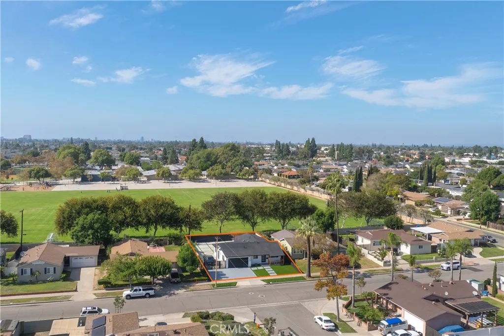 338 S James Street, Orange, California 92869 home-pic-22