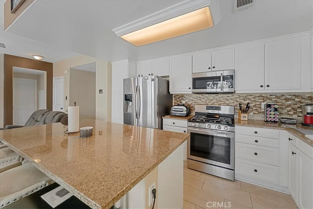 613 Flathead River, Oxnard, California 93036 home-pic-19