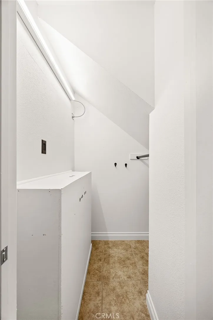 9862 Solazzo, Rancho Cucamonga, California 91730 home-pic-17