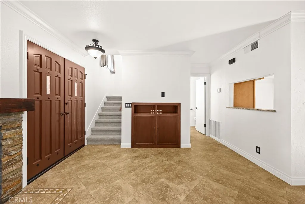 9862 Solazzo, Rancho Cucamonga, California 91730 home-pic-6