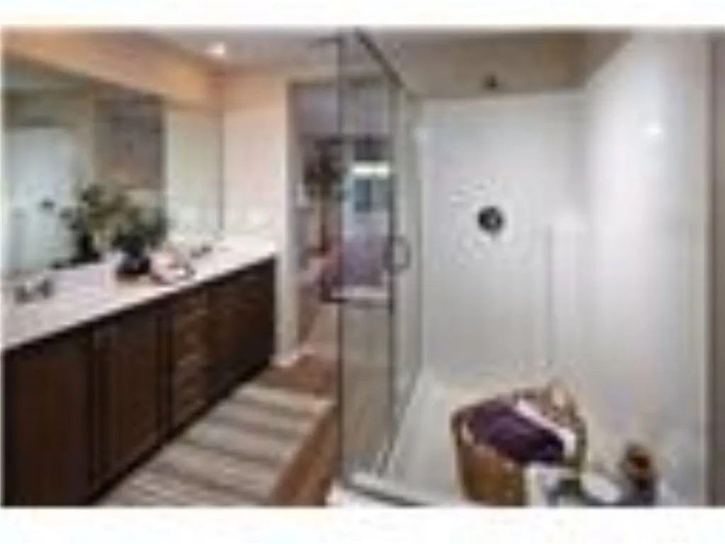 2102 El Nido Avenue, Perris, California 92571 home-pic-8