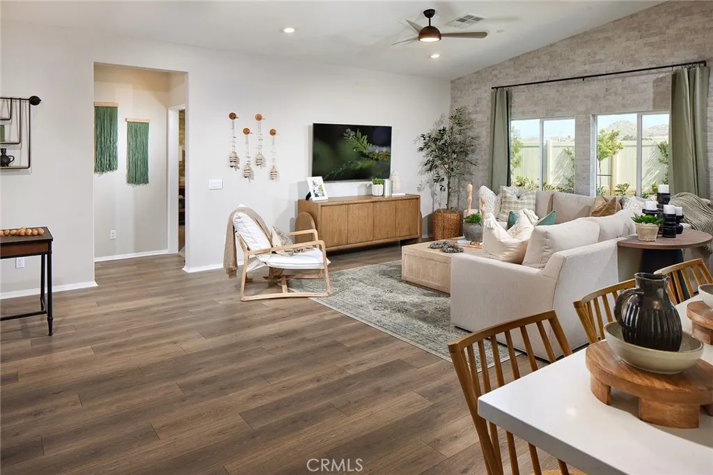 2102 El Nido Avenue, Perris, California 92571 home-pic-1