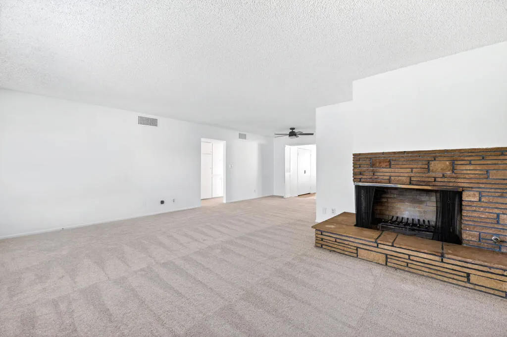 765 N Paseo De Anza, Palm Springs, California 92262 home-pic-6