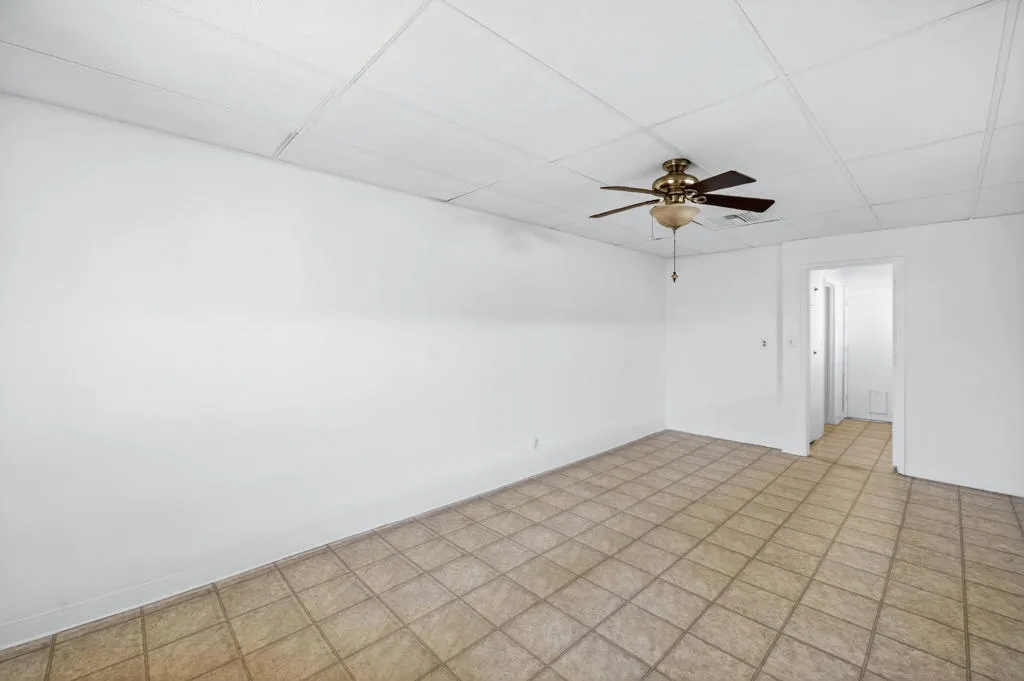 765 N Paseo De Anza, Palm Springs, California 92262 home-pic-25