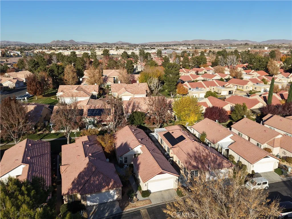 19020 Stoddard Way, Apple Valley, California 92308 home-pic-28