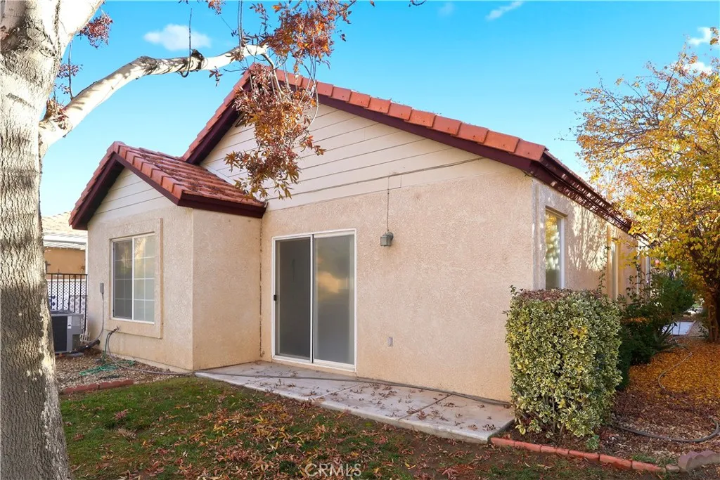19020 Stoddard Way, Apple Valley, California 92308 home-pic-24