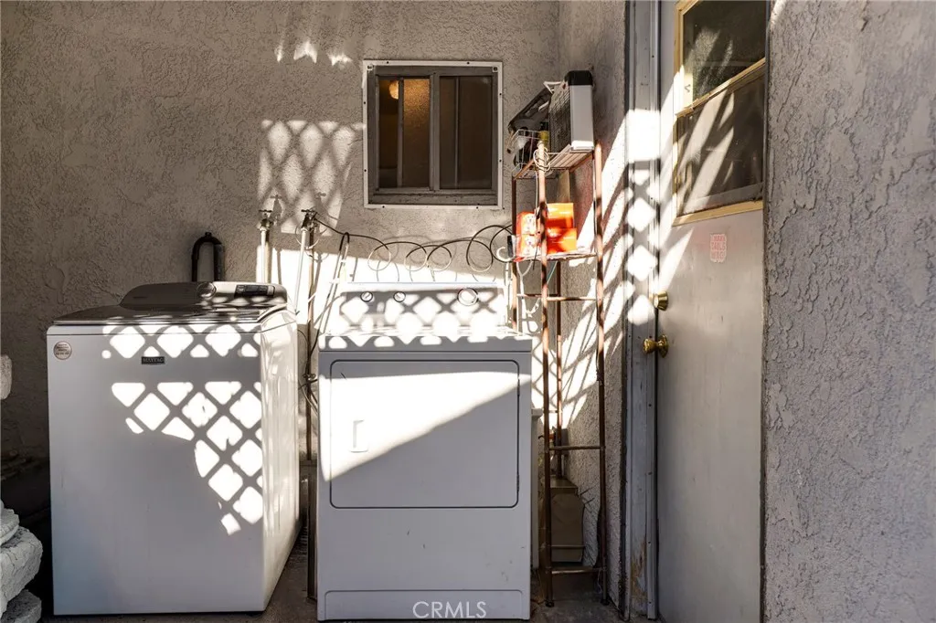 10358 Las Lunitas Avenue, Tujunga, California 91042 home-pic-27