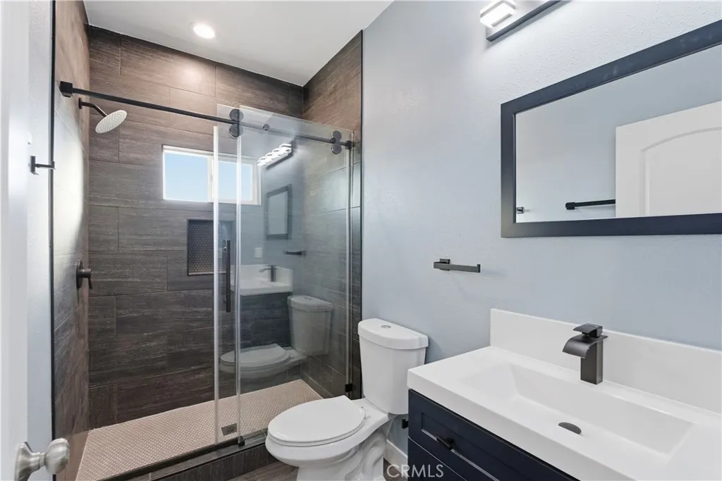 16843 Miller, Fontana, California 92336 home-pic-25