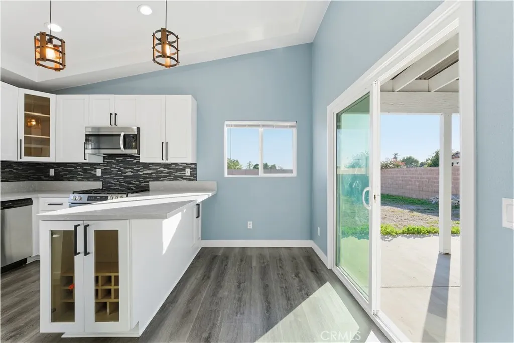 16843 Miller, Fontana, California 92336 home-pic-9